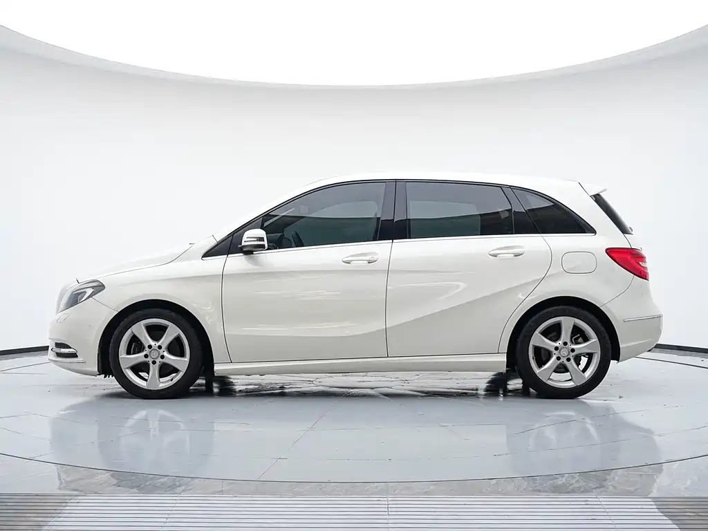 Mercedes-Benz B-Class 2014