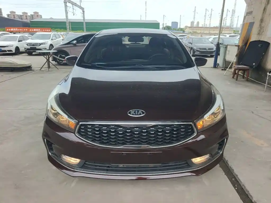 Kia K3 2016