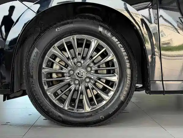 Toyota Alphard 2020