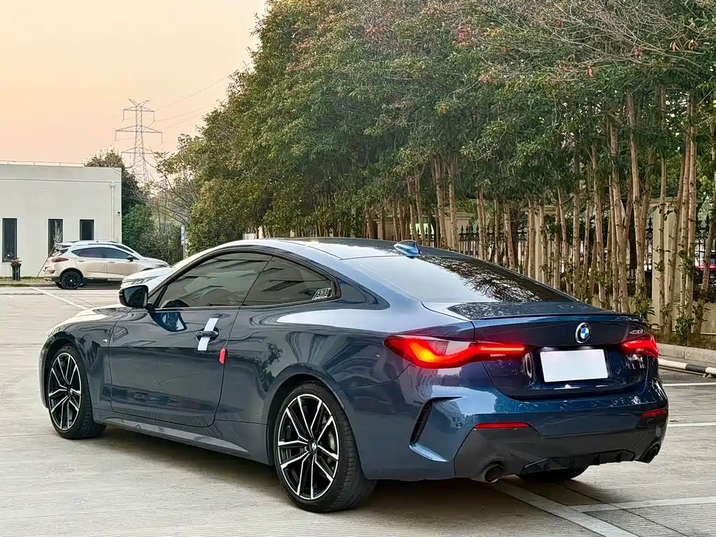 BMW 4 Series 2022 — фото 12