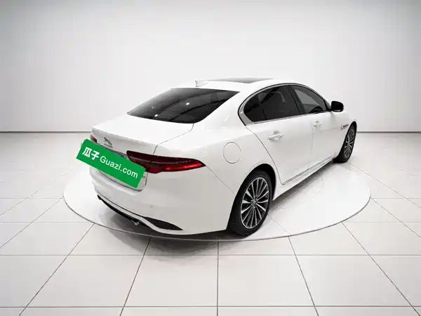 Jaguar XEL 2021