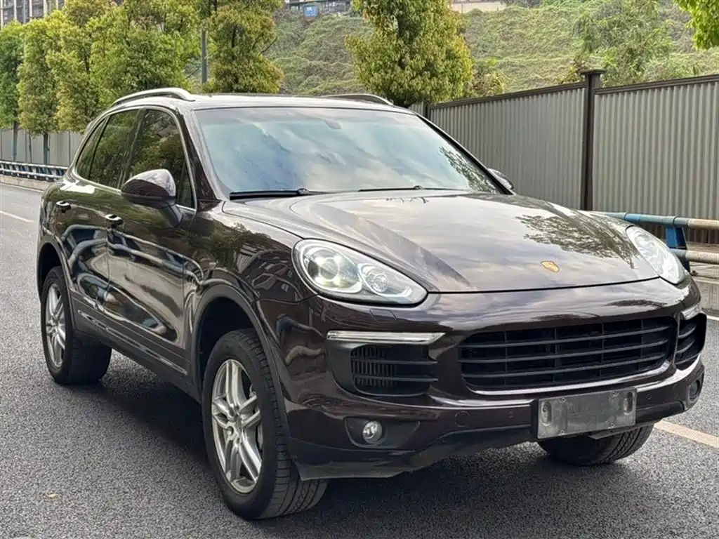 Porsche Cayenne 2015 — фото 3