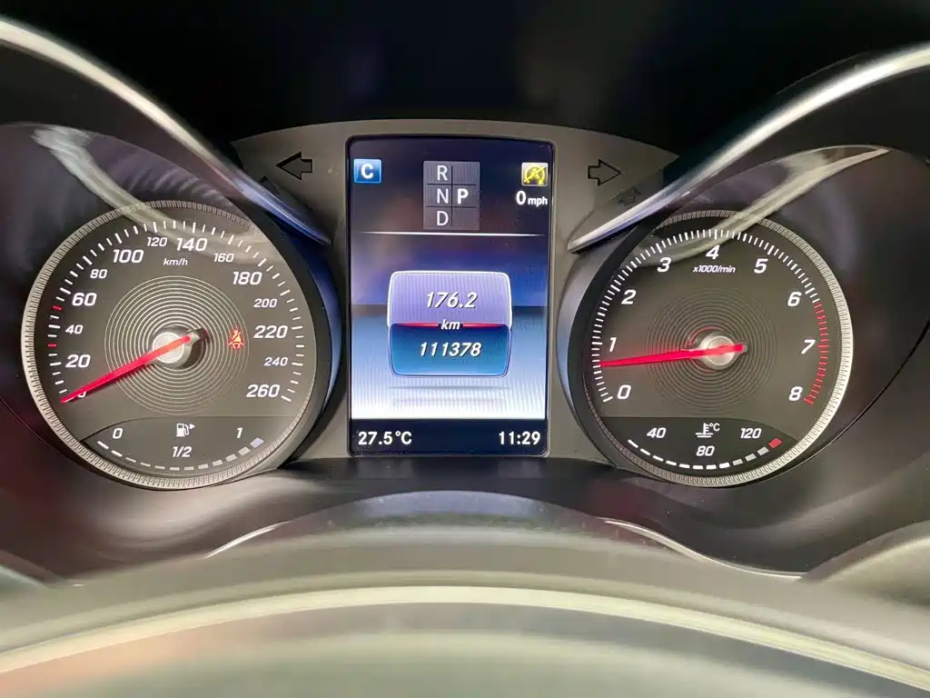 Mercedes-Benz C-Class 2018 — фото 13