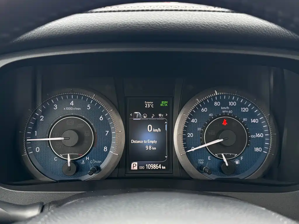 Toyota Sienna 2019 — фото 19