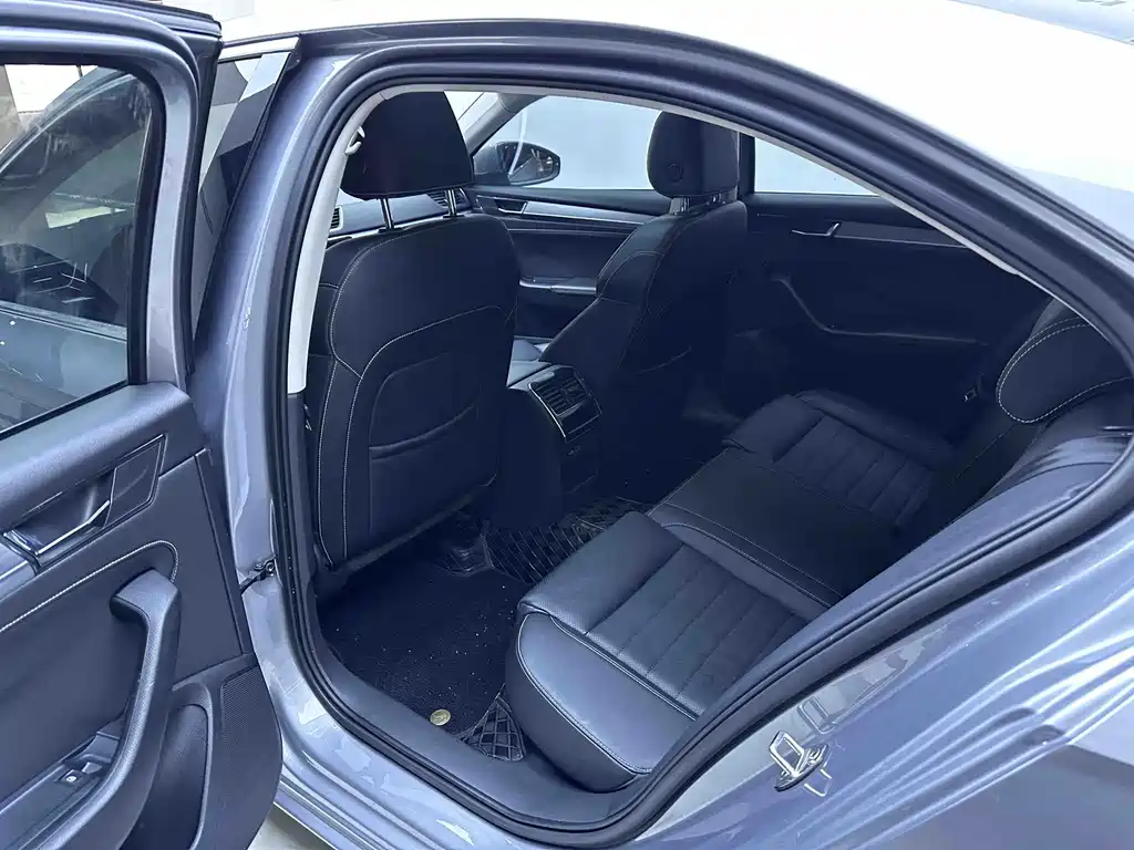 Skoda Speedy 2022 — фото 10