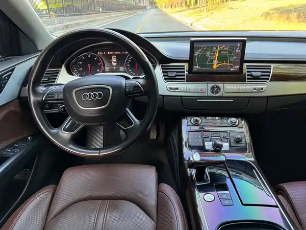 Audi A8 2013