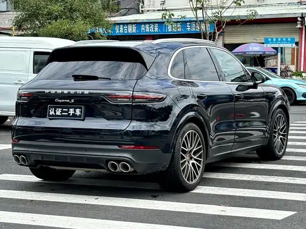 Porsche Cayenne 2019