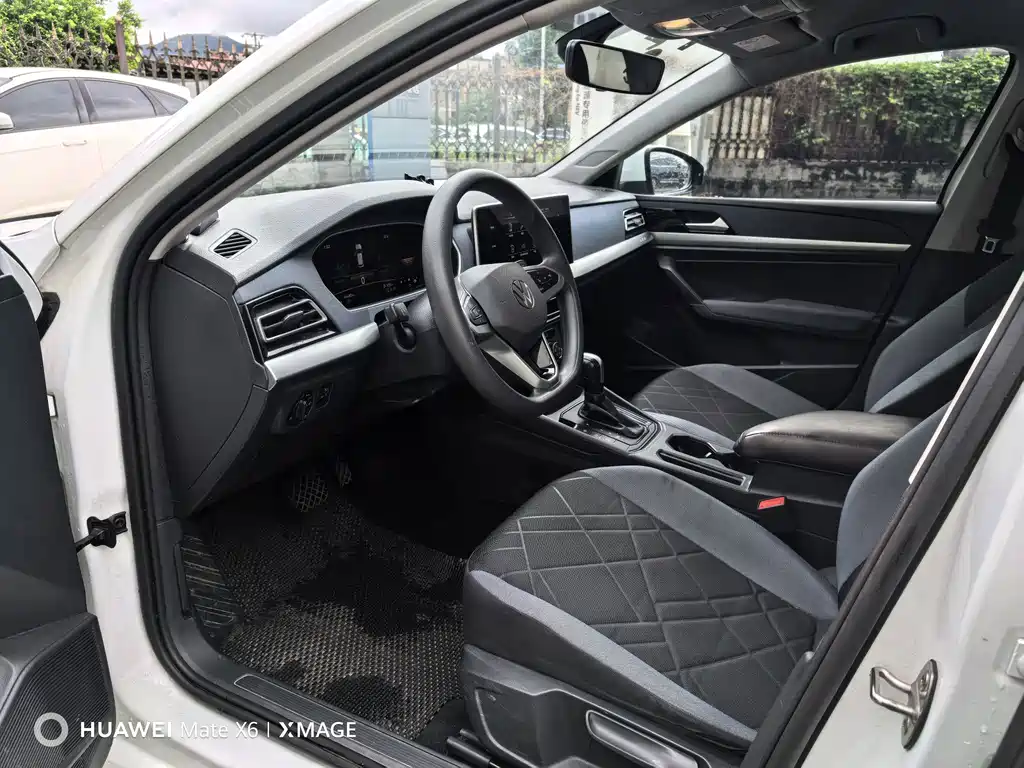 Volkswagen Lavida 2024