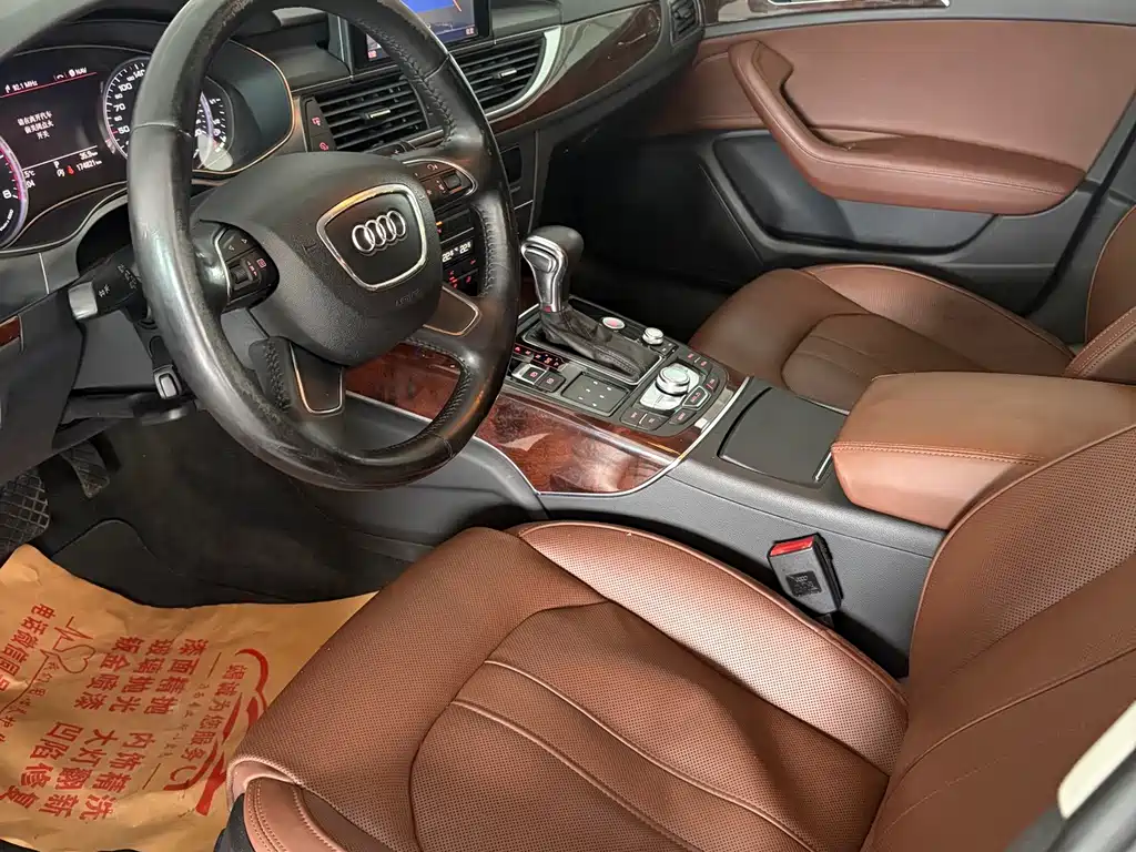 Audi A6L 2014