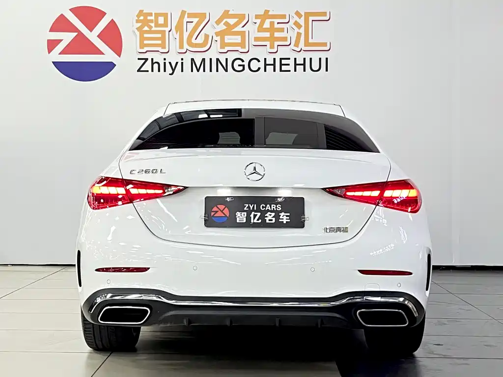 Mercedes-Benz C-Class 2024 — фото 13