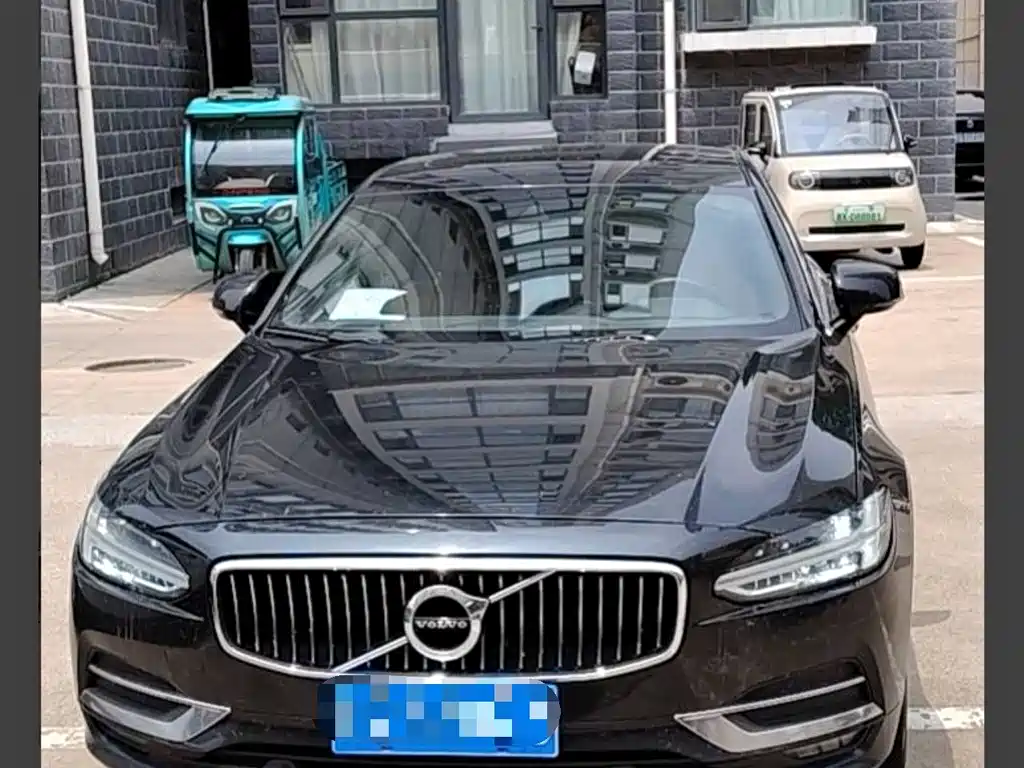 Volvo S90 2019
