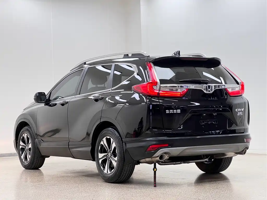 Honda CR-V 2018 — фото 27