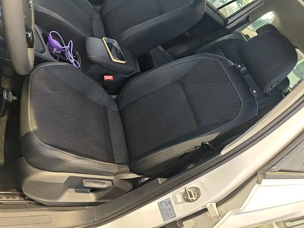 Volkswagen Tiguan L 2019 — фото 15