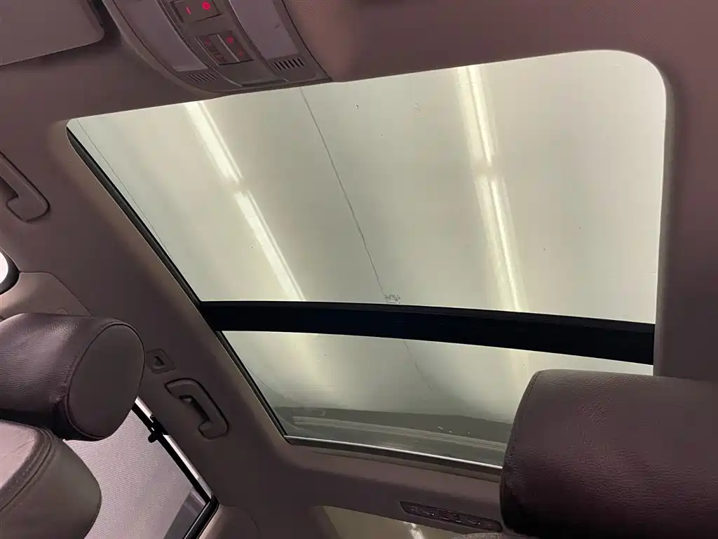 Audi Q7 2014 — фото 12