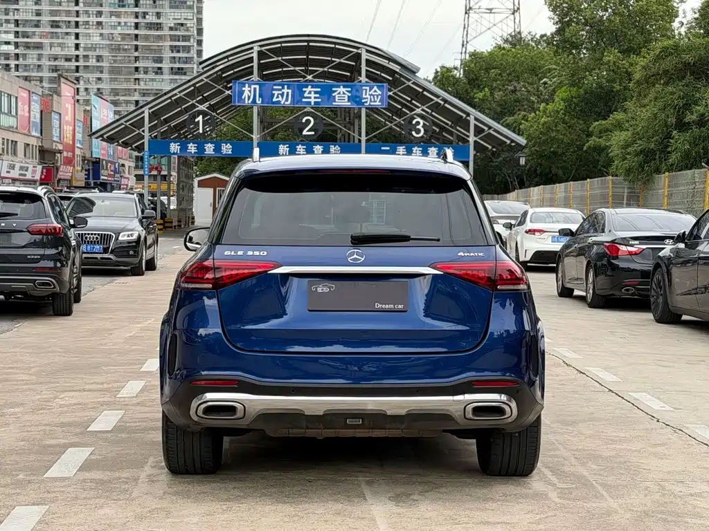 Mercedes-Benz GLE 2019 — фото 11