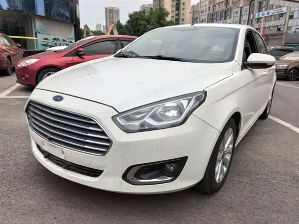 Ford Escort 2015
