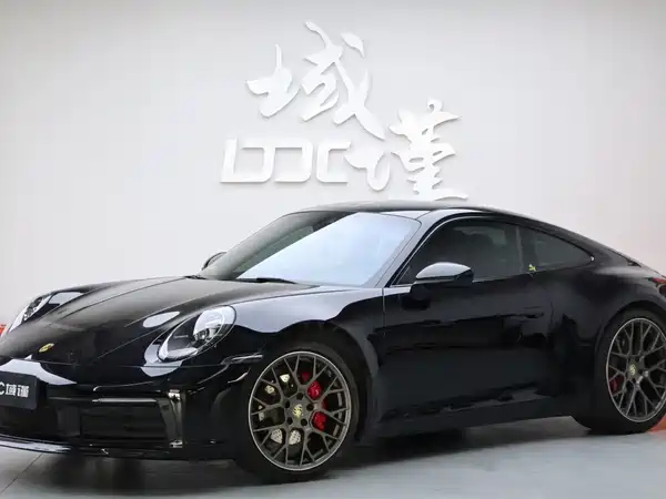 Porsche 911 2020