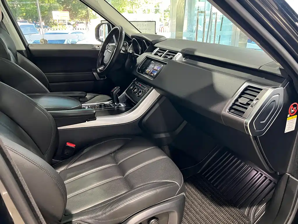 Land Rover Sport 2017 — фото 23