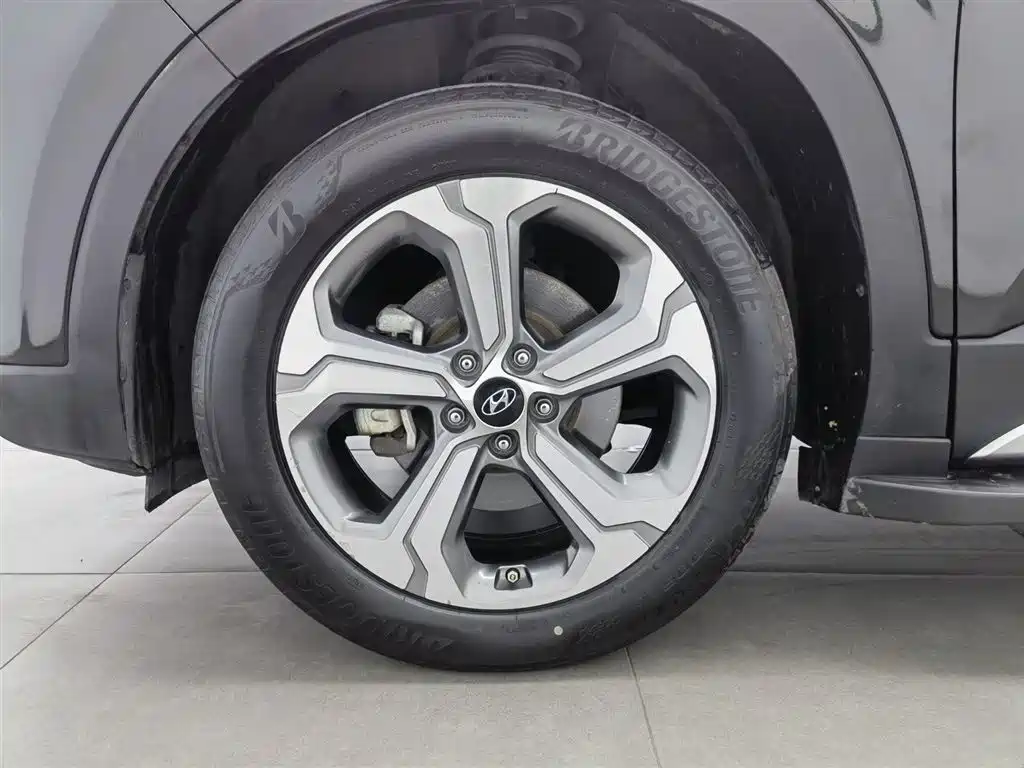 Hyundai Santa Fe 2019 — фото 17