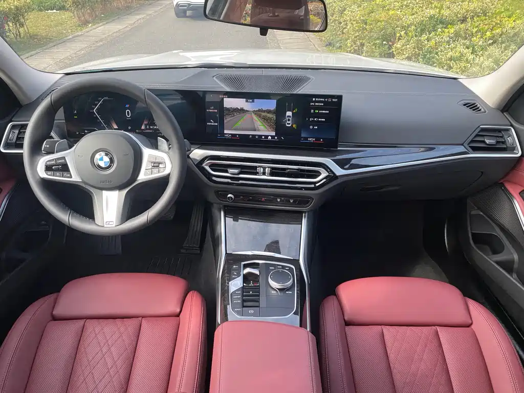BMW 3 Series 2024