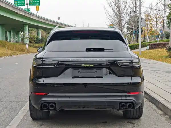 Porsche Cayenne New Energy 2023