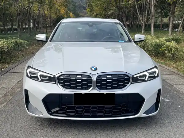 BMW 3 Series 2024