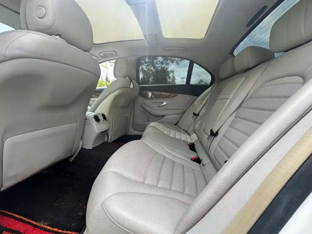 Mercedes-Benz C-Class 2015