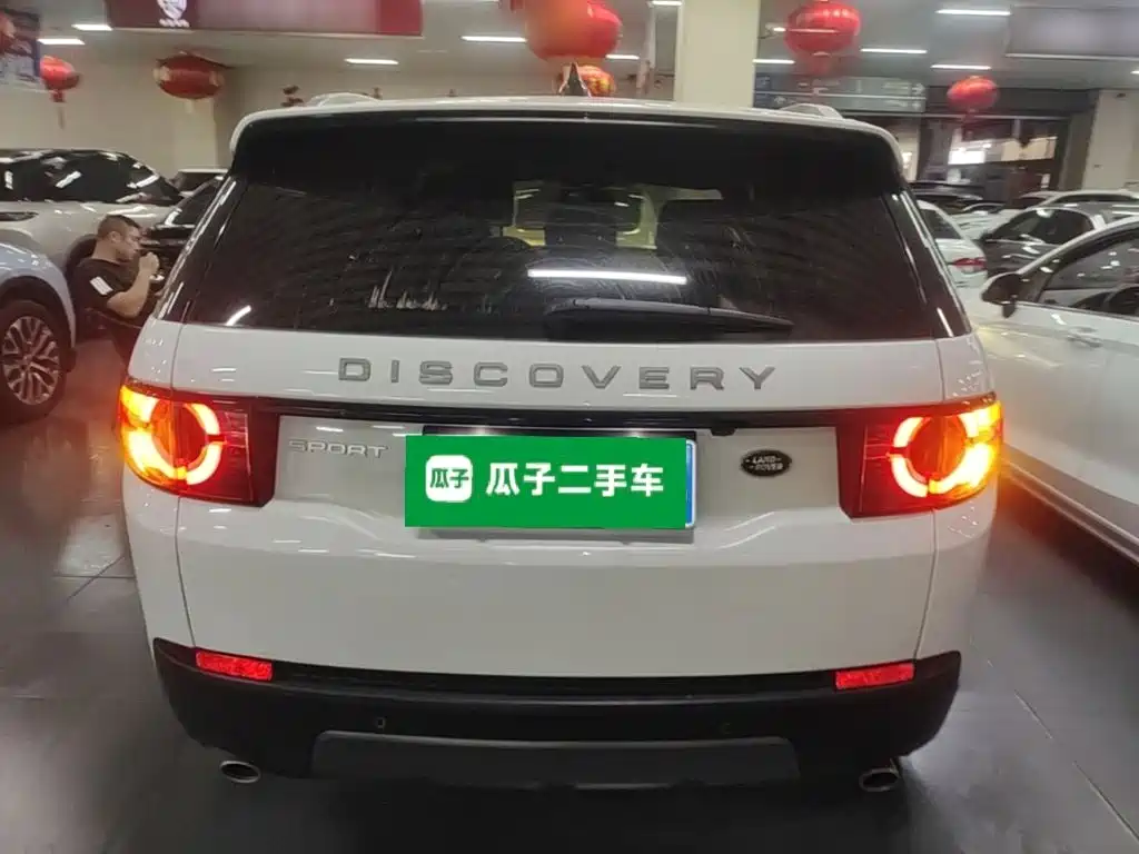 Land Rover Discovery Sport 2019 — фото 6