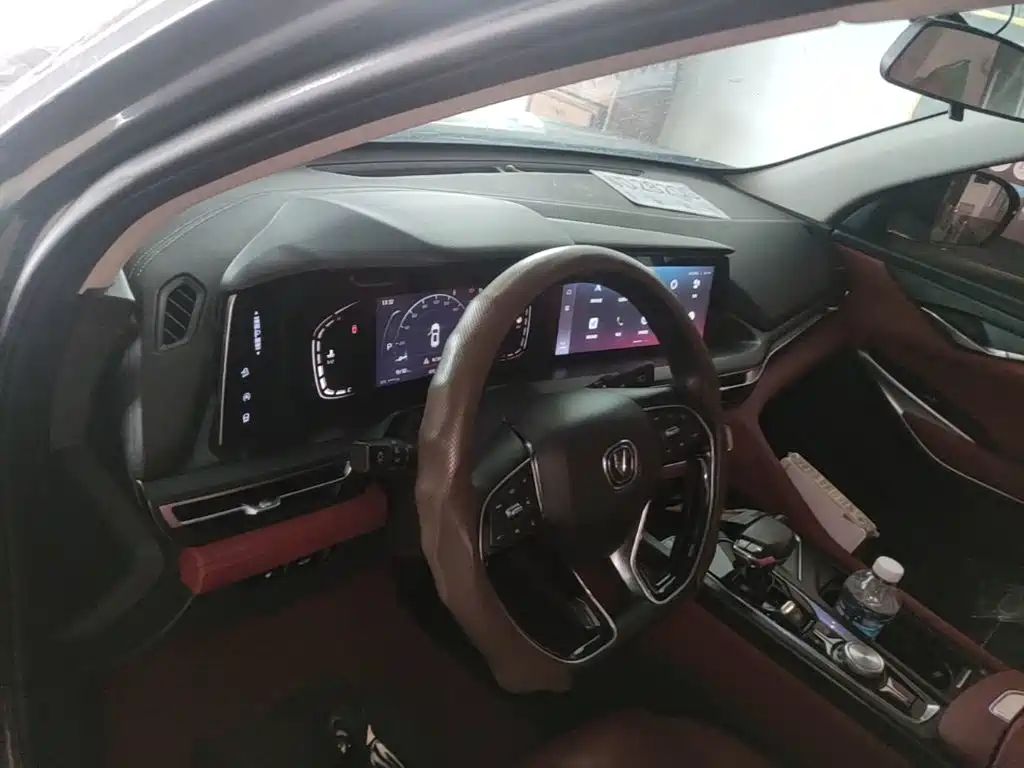 Changan CS75PLUS 2020 — фото 10
