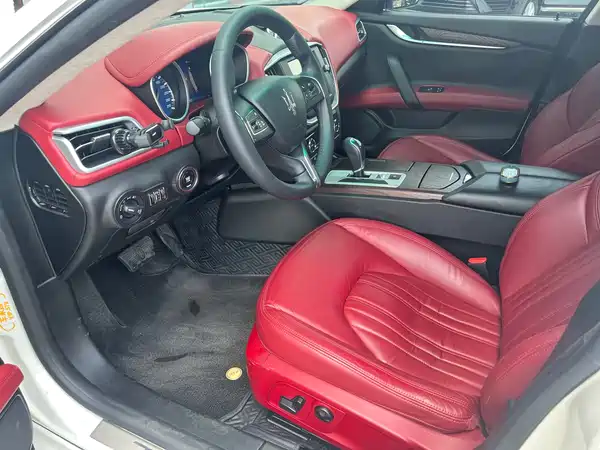 Maserati Ghibli 2014