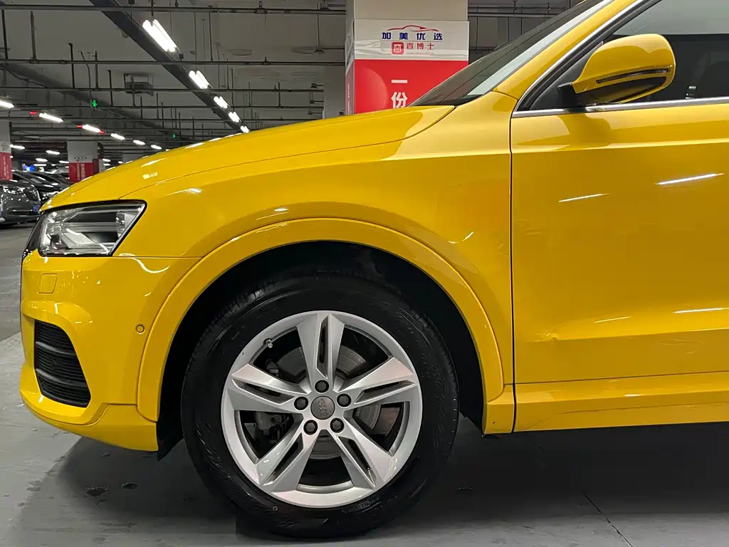Audi Q3 2017 — фото 8