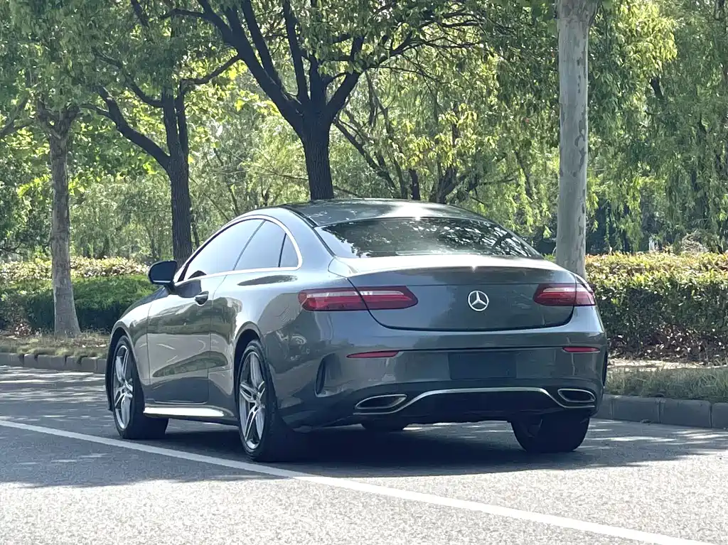 Mercedes-Benz E-Class 2018 — фото 6