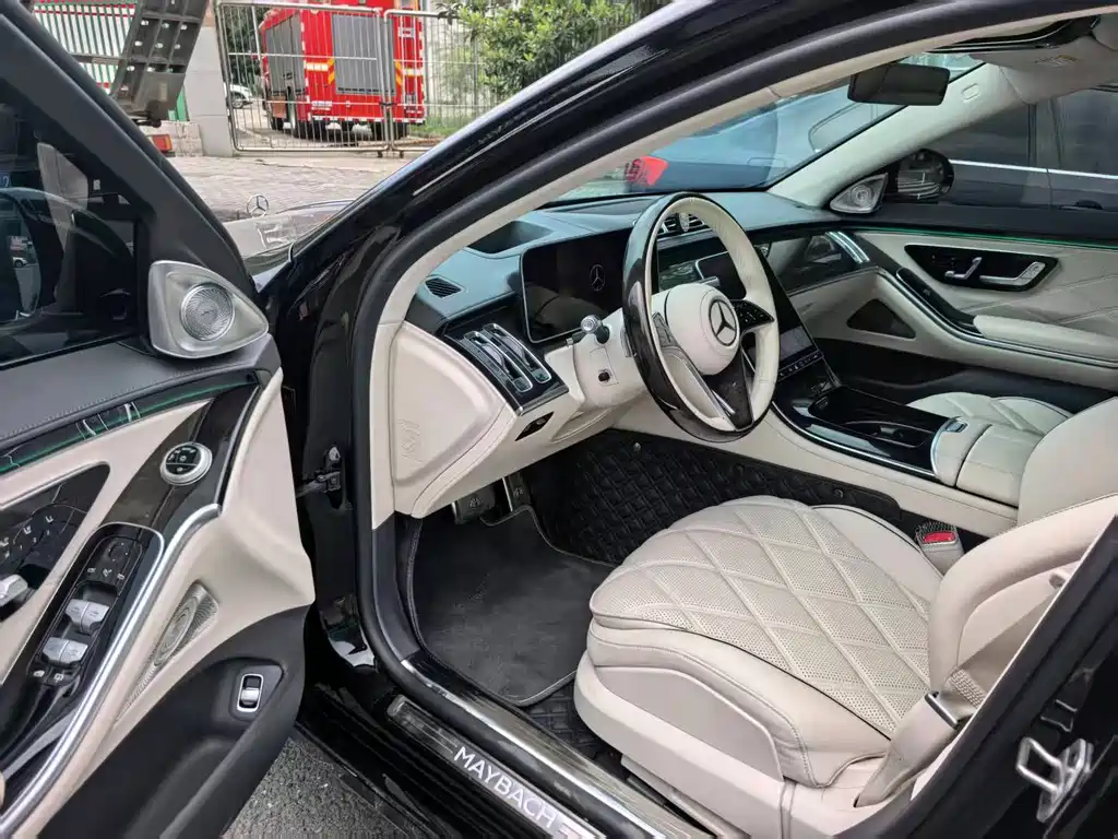 Mercedes-Benz Maybach S-Class 2026 — фото 3