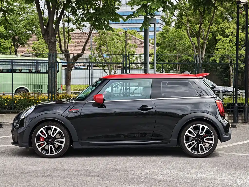 MINI JCW 2022 — фото 7