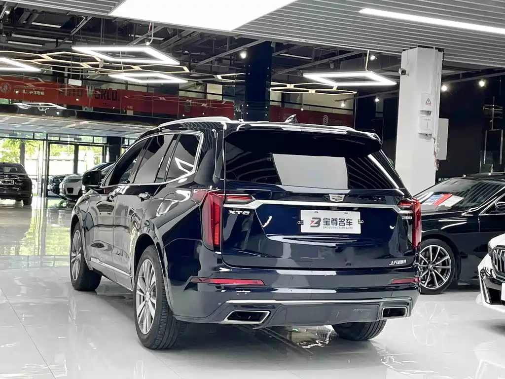 Cadillac XT6 2019 — фото 13