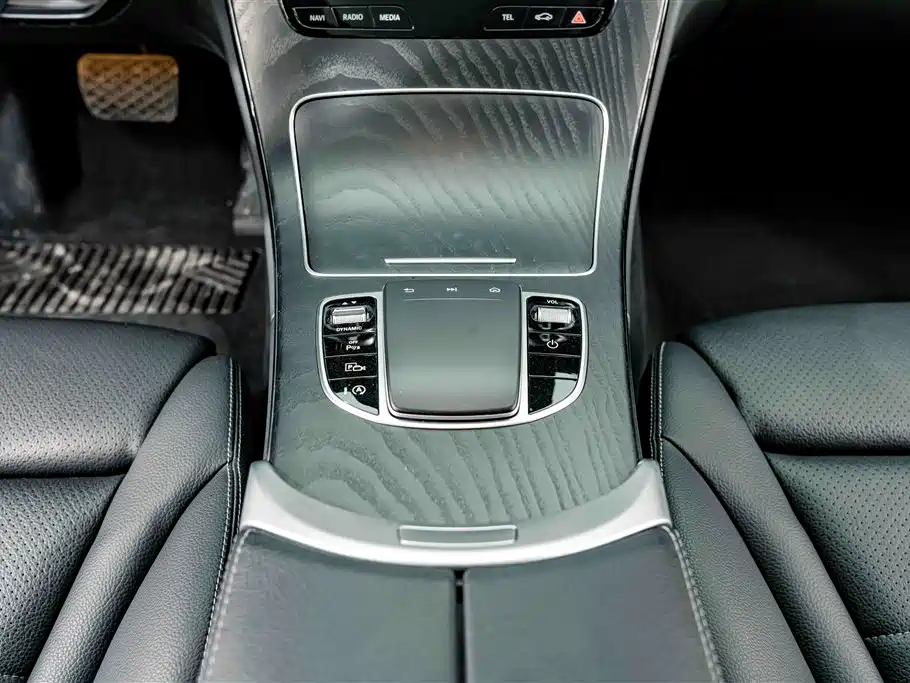 Mercedes-Benz C-Class 2021 — фото 12