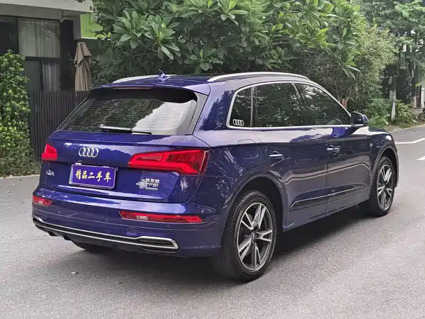 Audi Q5L 2019