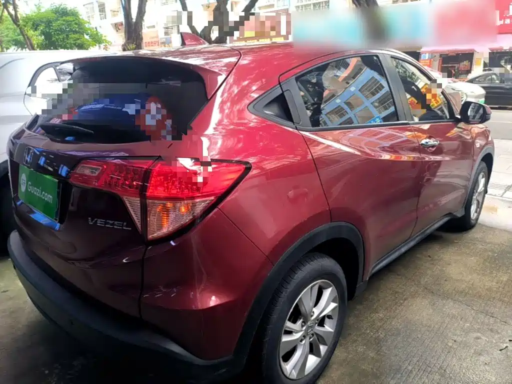 Honda Vezel 2016