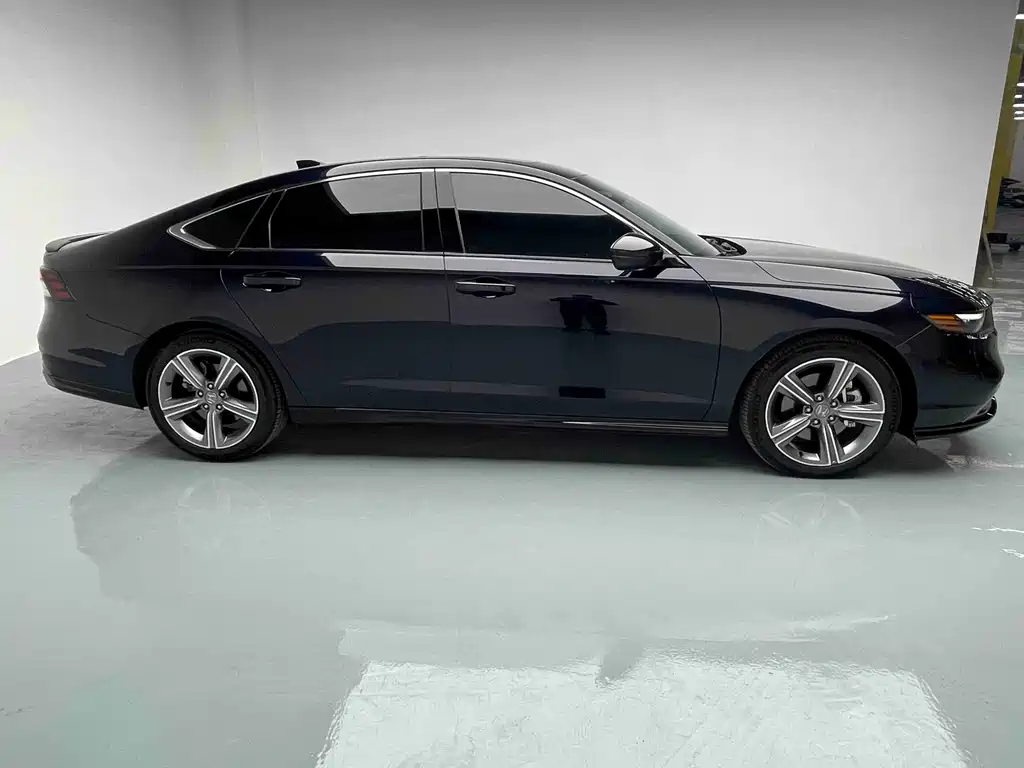 Honda Accord New Energy 2024 — фото 9