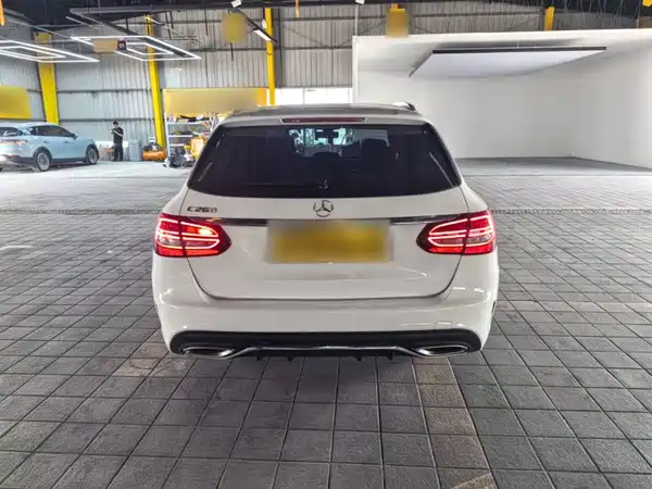 Mercedes-Benz C-Class 2019