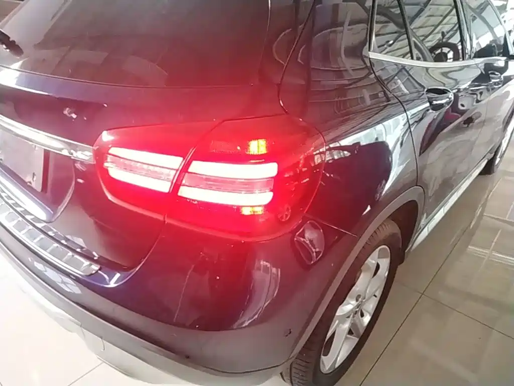 Mercedes-Benz GLA 2018 — фото 8