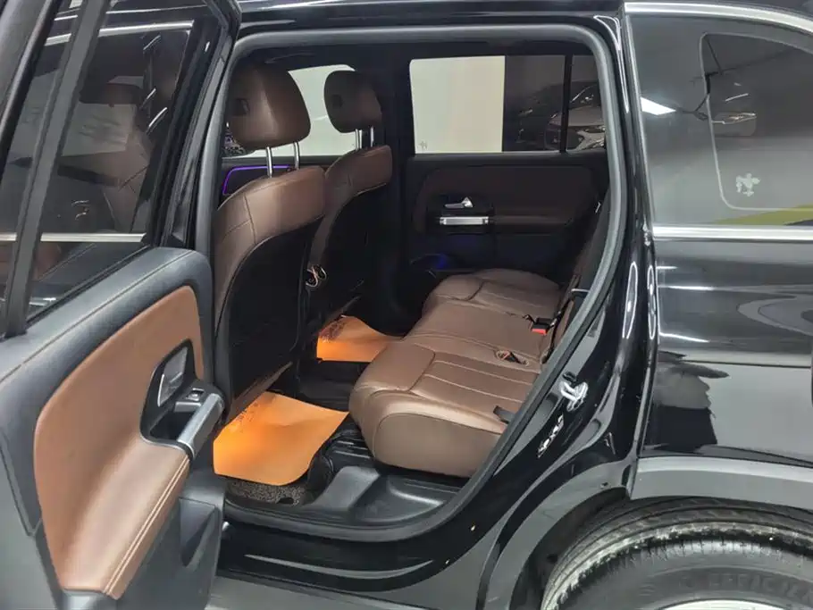 Mercedes-Benz GLB 2022 — фото 11