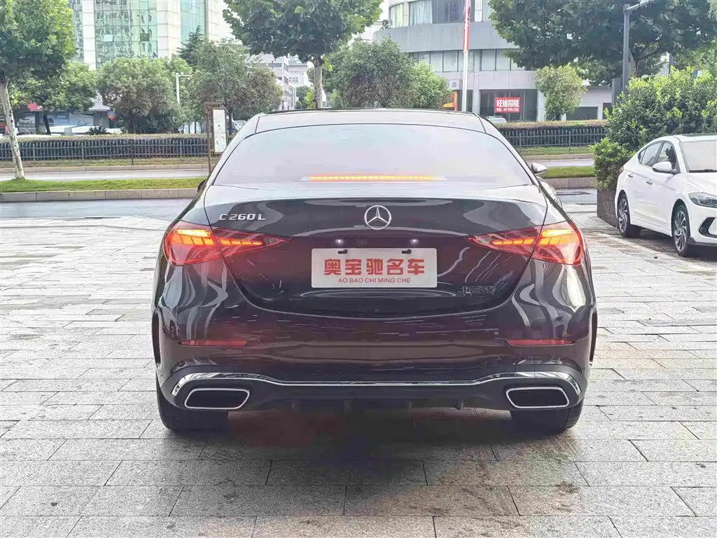 Mercedes-Benz C-Class 2025 — фото 15