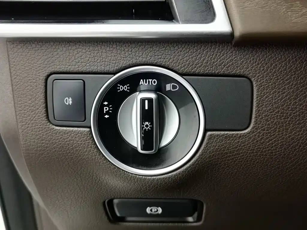 Mercedes-Benz GLE 2016 — фото 21