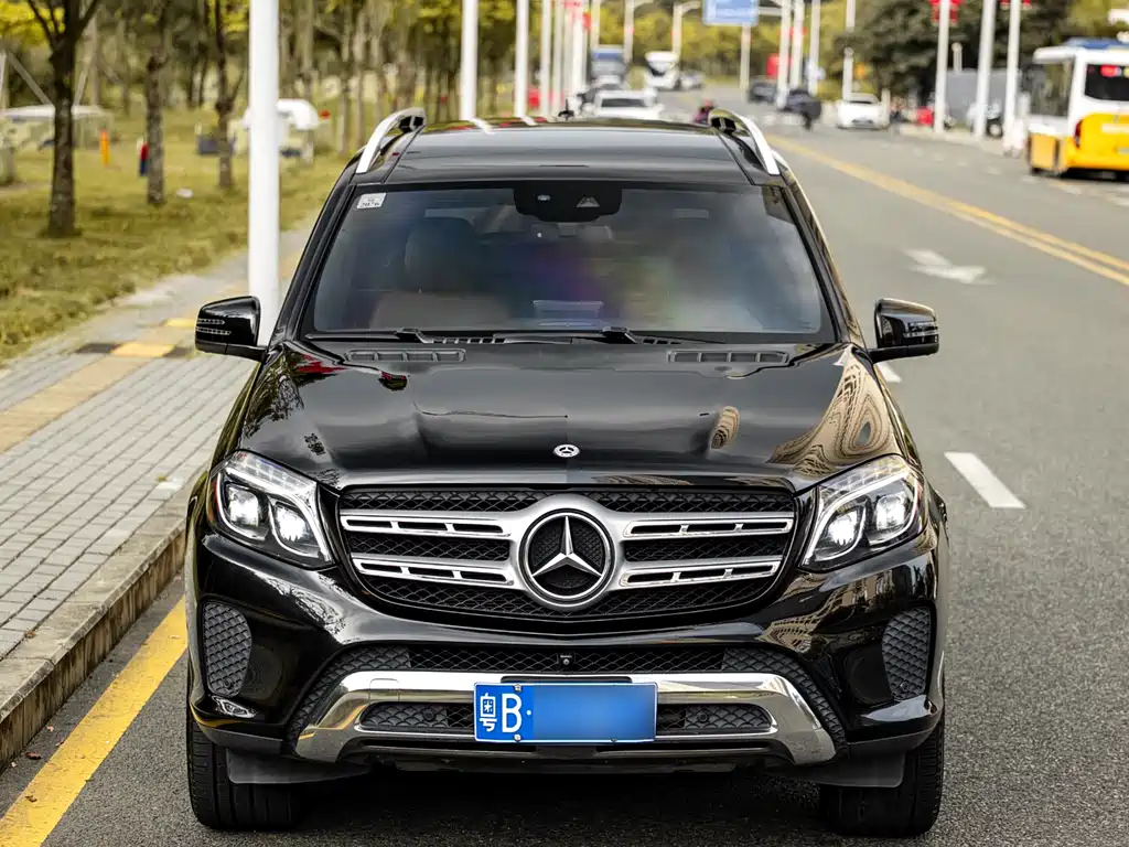 Mercedes-Benz GLS 2018 — фото 2
