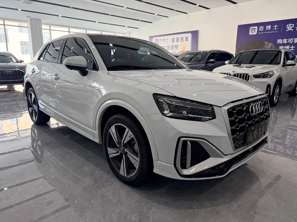 Audi Q2L 2022