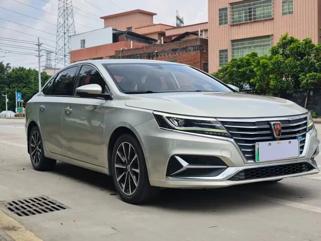 Roewe i6 New Energy 2018 — фото 3