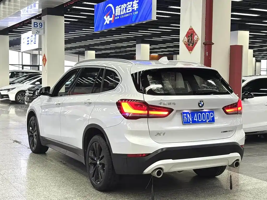 BMW X1 2021 — фото 11