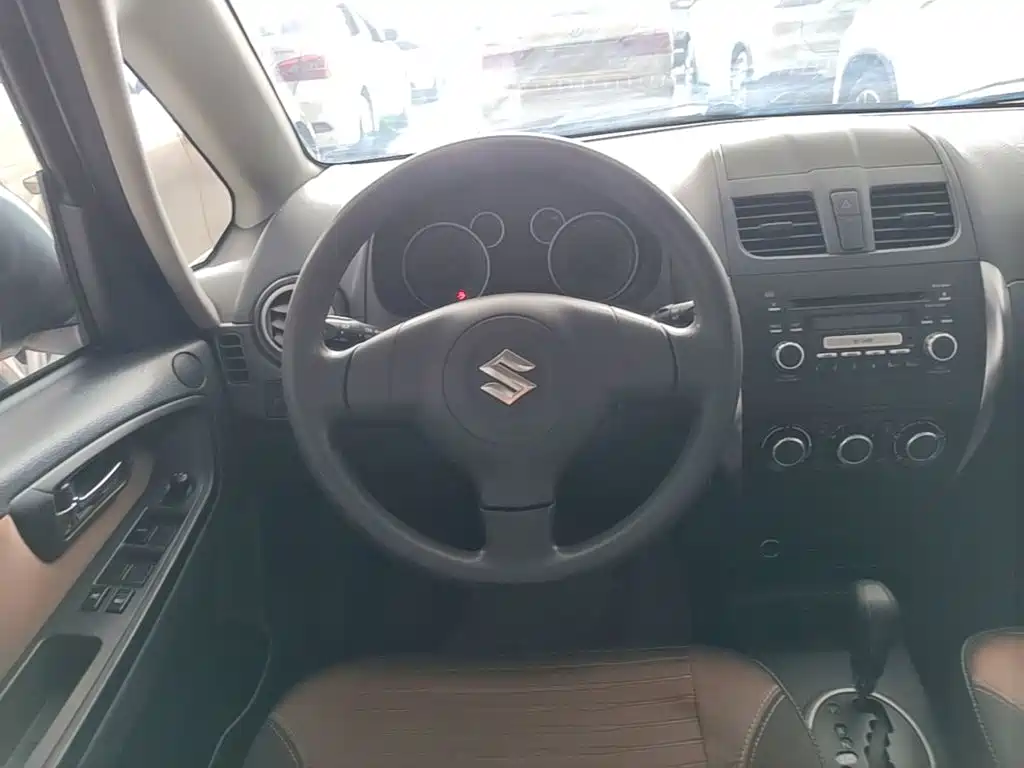 Suzuki Karma 2015 — фото 11