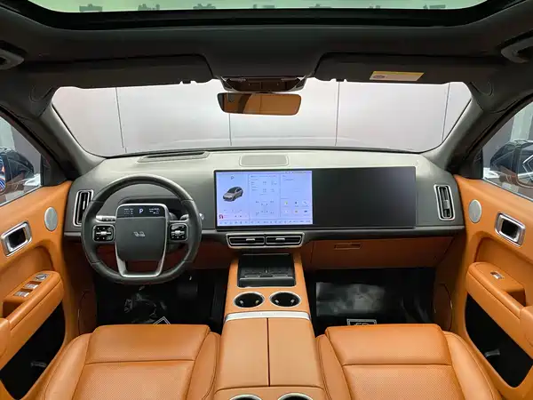 Li Auto L8 2023